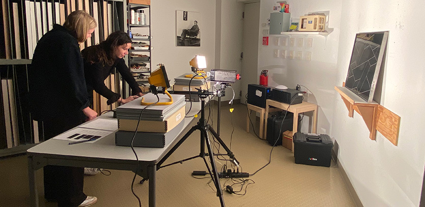 Meier and de La Codre set up hyperspectral imaging (HSI) at the Josef and Anni Albers Foundation.