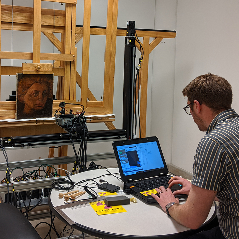 Luisiana Ordóñez’s Autoretrato (1937) was scanned in the survey of multiple artists’ works.