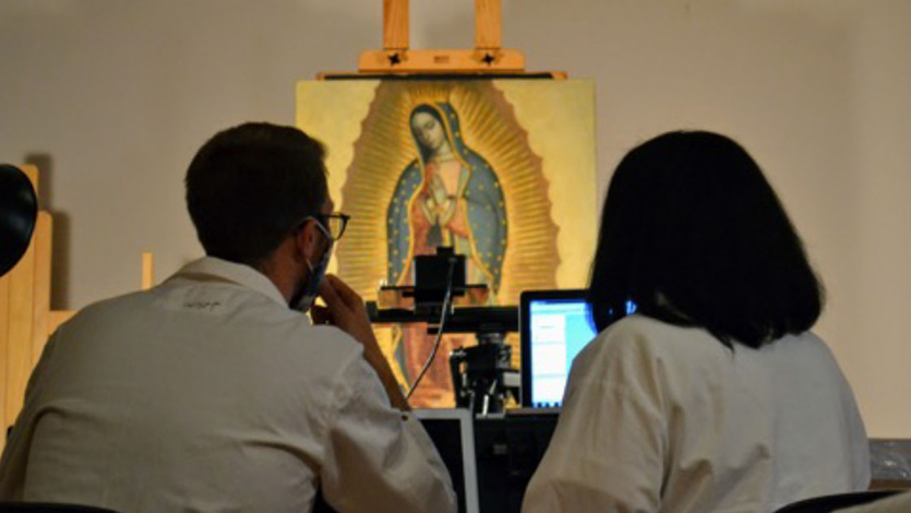 Preliminary results point to the use of indigo in the blue mantle of the Virgin of Guadalupe, in the collection of the National Museum of Mexican Art in Chicago.